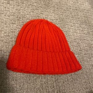 red urban outfitters beanie